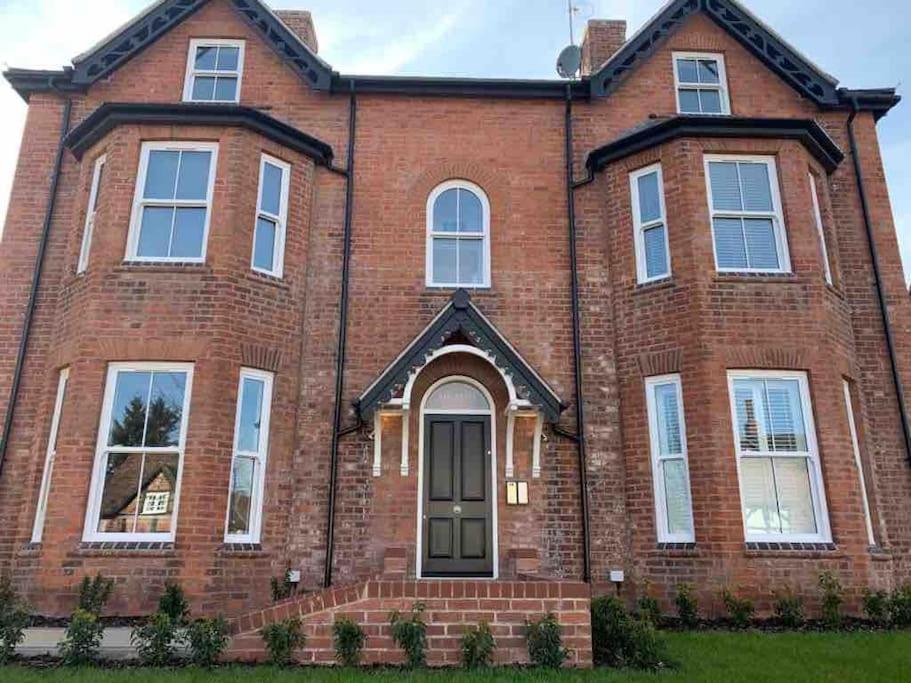 Boutique Luxury Apartment, High St, Henley-In-Arden Exterior foto